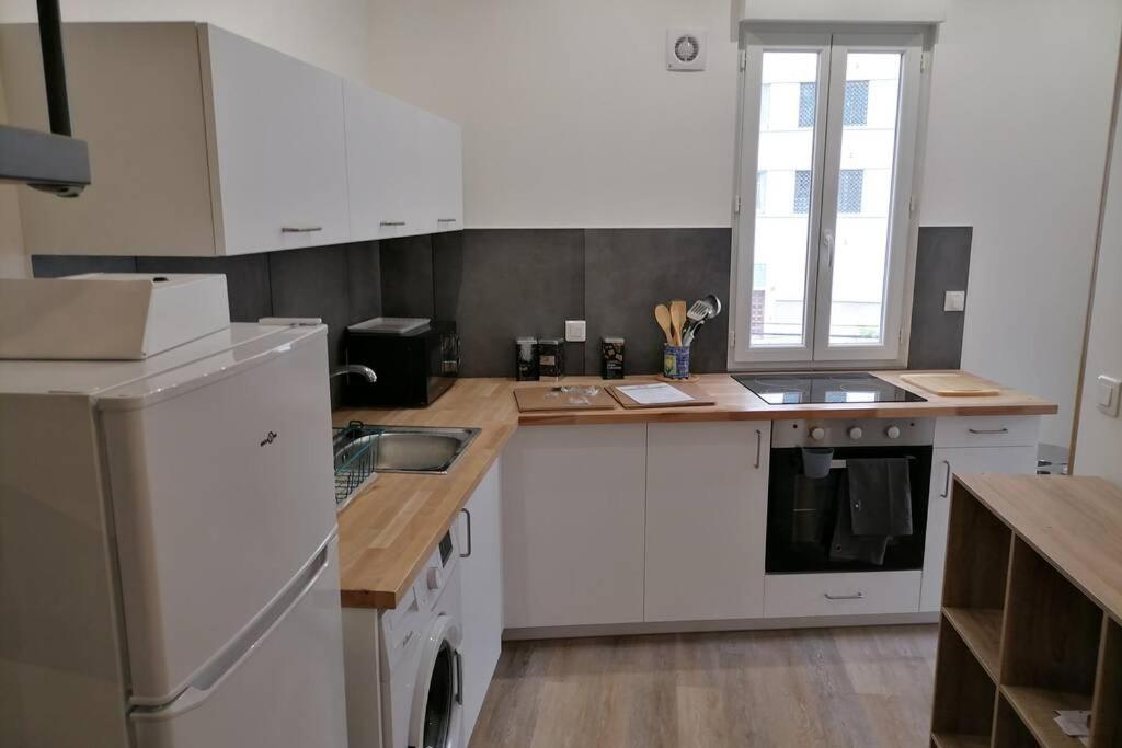 : Joli Avec Garage Appartement