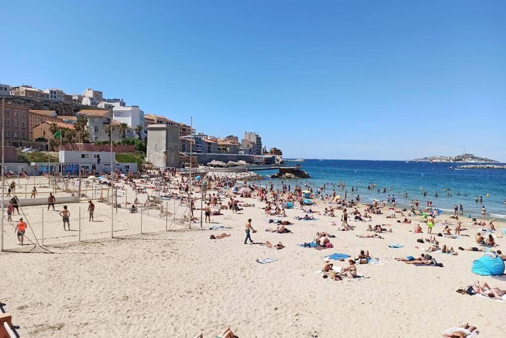 Apartment Catalans-air-conditioned, Balcony 2 Min Walk Catalans