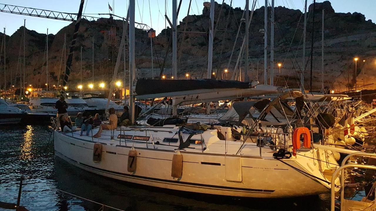 Voilier Gite-Hotel Reve D'Ailleurs