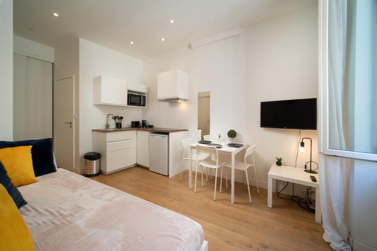 Apartment Au Coeur De Vieux Port Marseilles