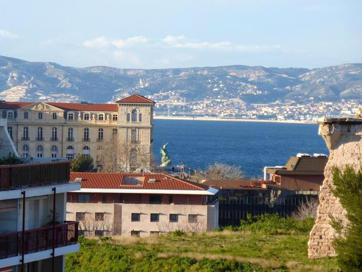 Avec Vue Sur La Terrasse Amenagee Et Wifi A A 1 Km De La Appartement *