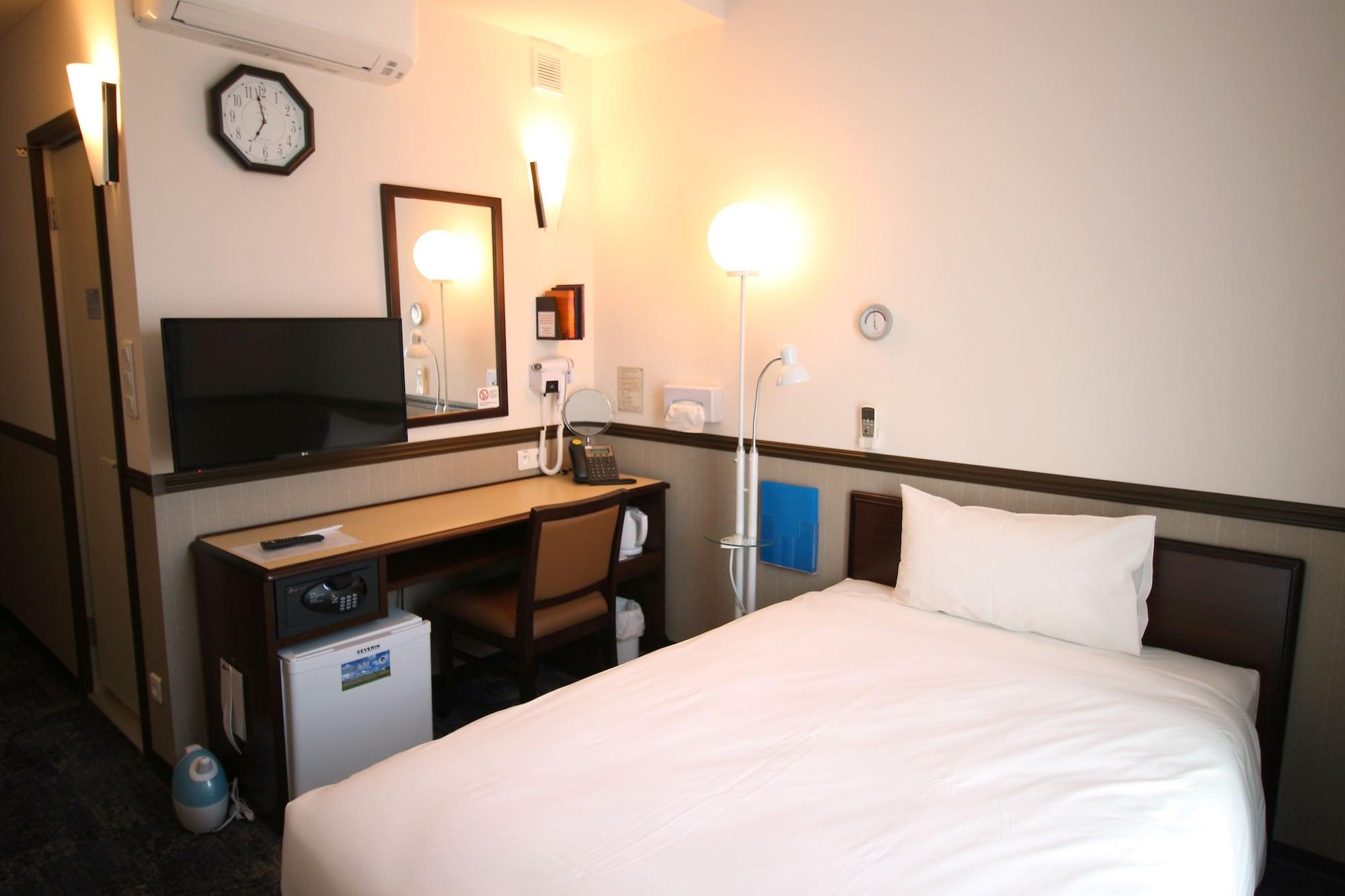 Hotel Toyoko Saint Charles 3*
