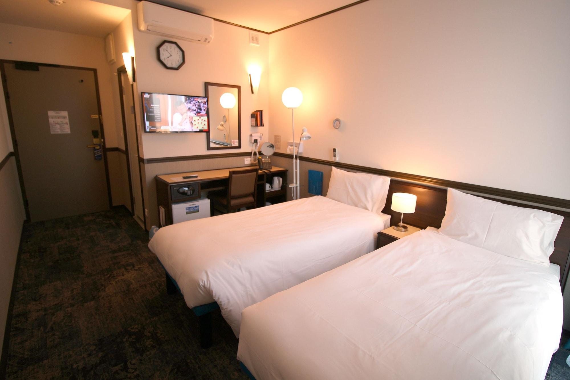 Toyoko Saint Charles Marseilles