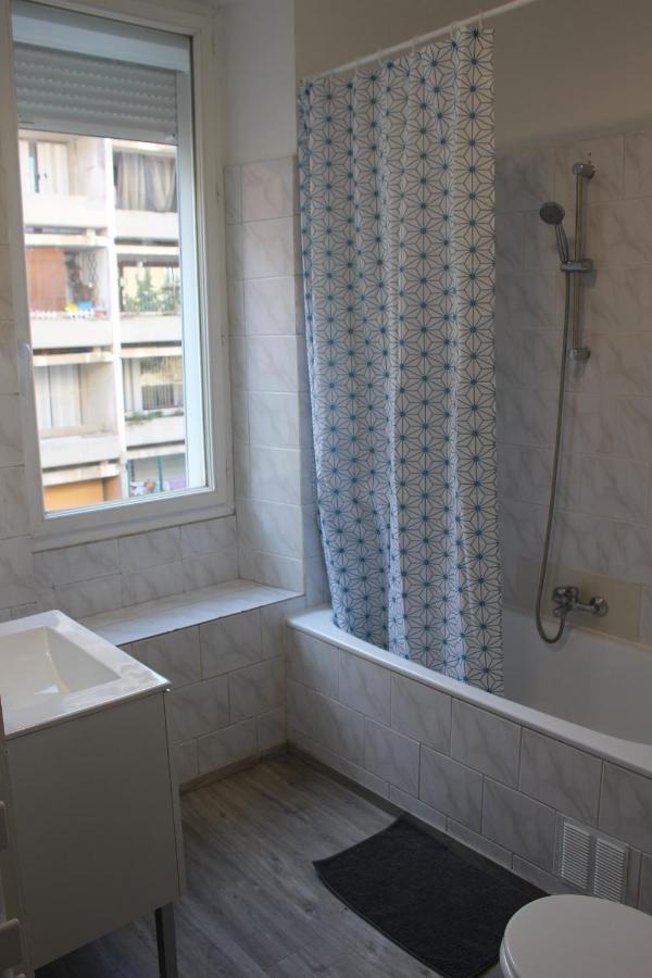 Boulevard Boues Apartment