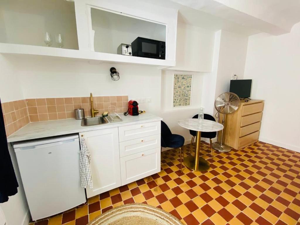 Le Studio Des Dames Marseilles