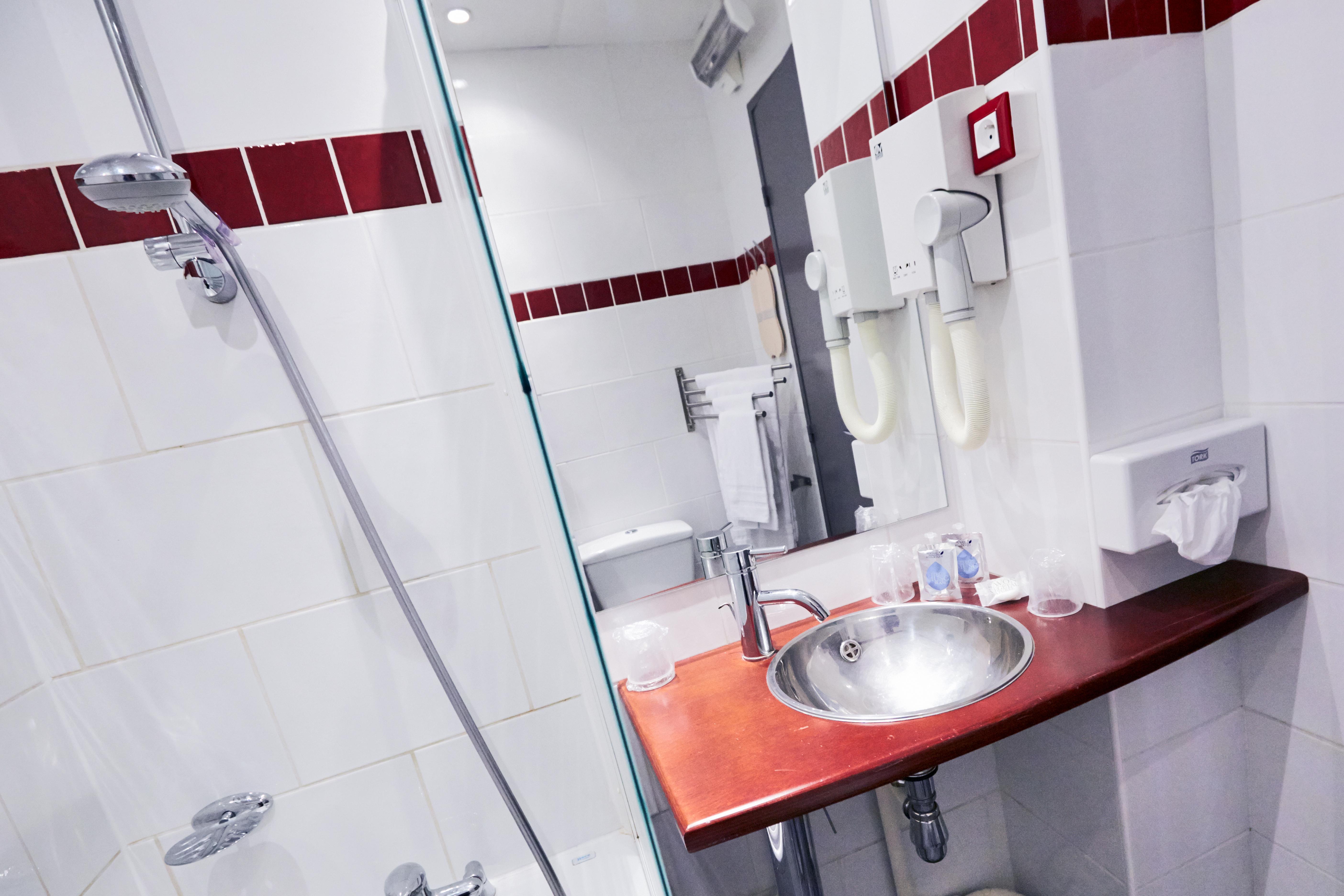 Hotel Kyriad Centre Paradis-prefecture Marseilles