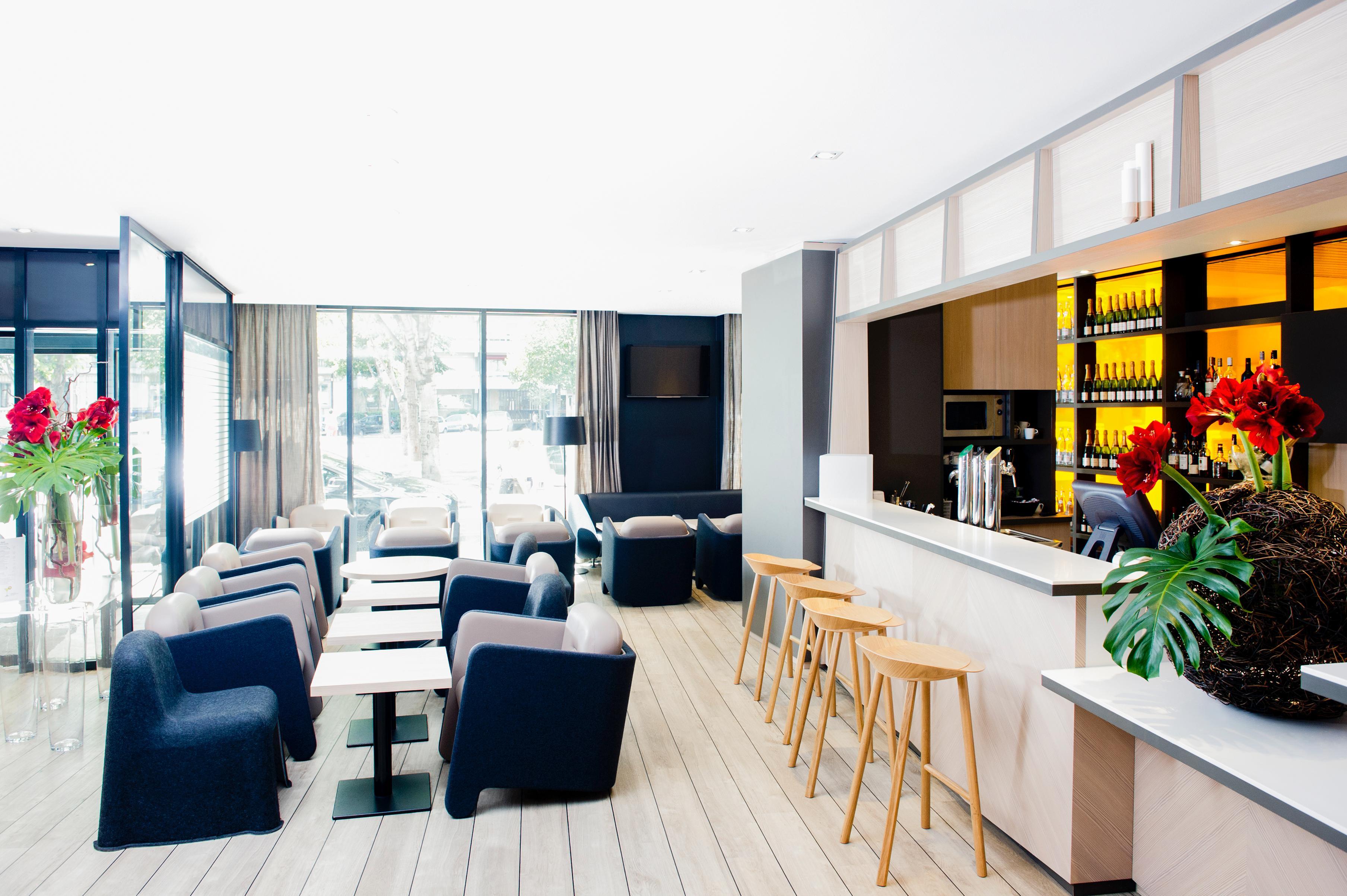 Novotel Centre Prado Velodrome Hotel