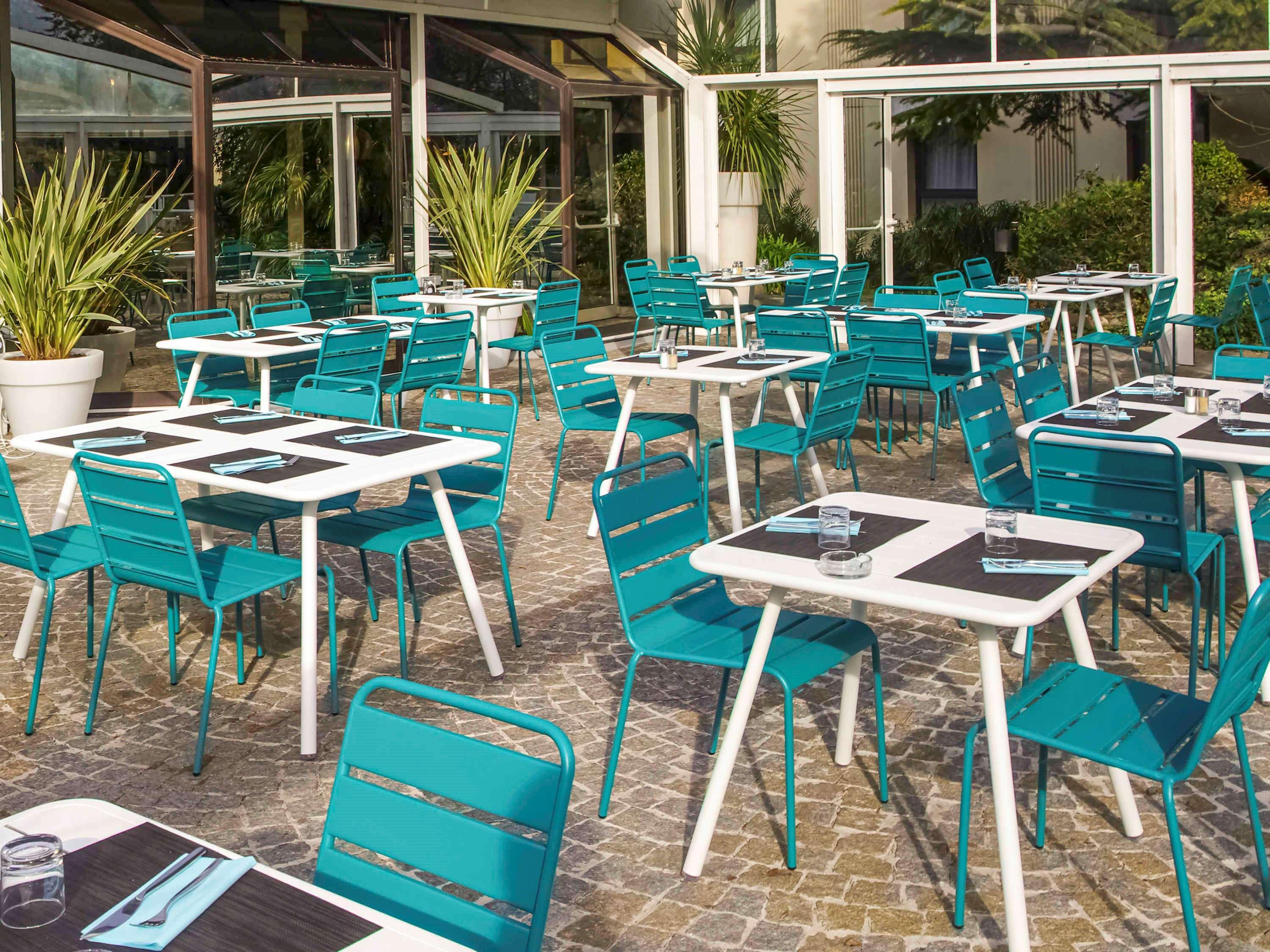 Novotel Est Hotel 4*