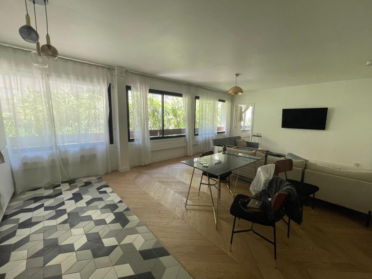 Ultra Moderne Carre D Or Centre Apartment Marseilles