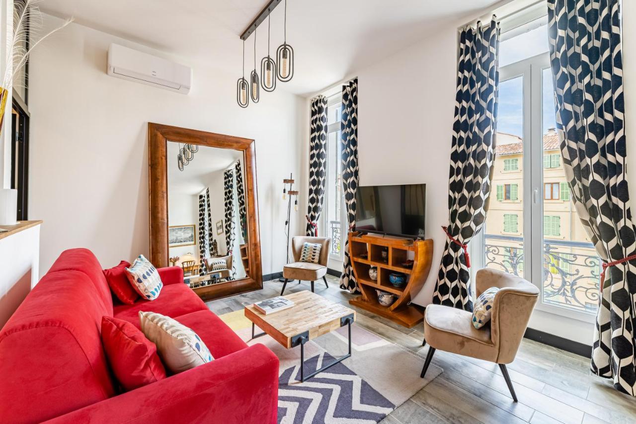 T2 Chic, Vue Vieux-port Et Notre Dame, Atypique, Calme, Clim, 48m2, Acces Autonome Avec Code * Marseilles