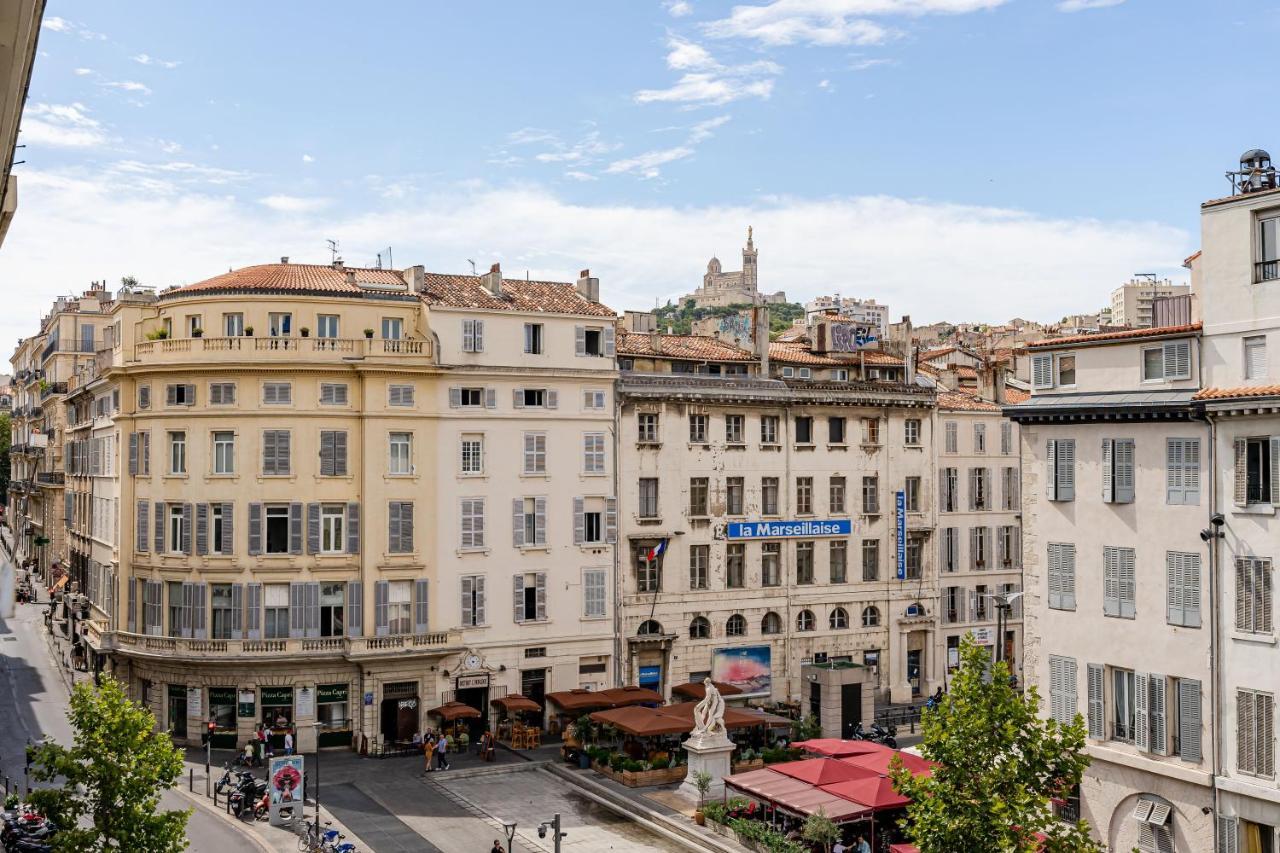 T2 Chic, Vue Vieux-port Et Notre Dame, Atypique, Calme, Clim, 48m2, Acces Autonome Avec Code Apartment *