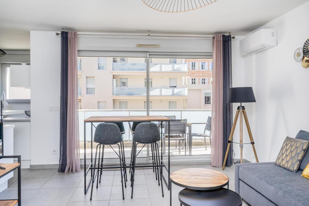 Panier, Major, De 47 M2, Parking Et Terrasse Appartement