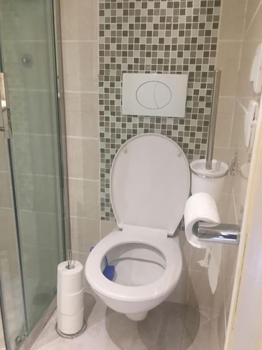 Appartement Ideal Pour Deux Voyageurs Sur Marseille