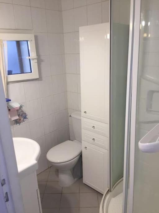 Sidonie : Jardin+jacuzzi En Ete, A 17min A Pied * Marseilles
