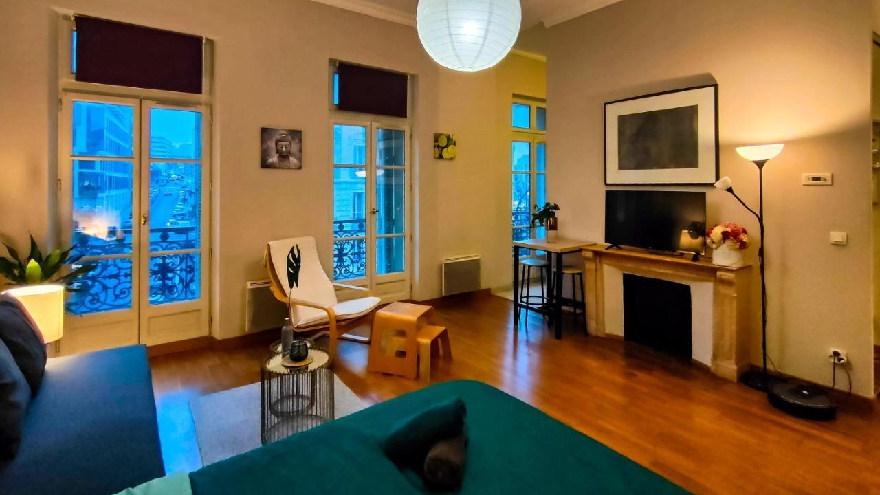 Appartemment Rue De La Republique, Joli Et Moderne Au Coeur Du Centre Appartement