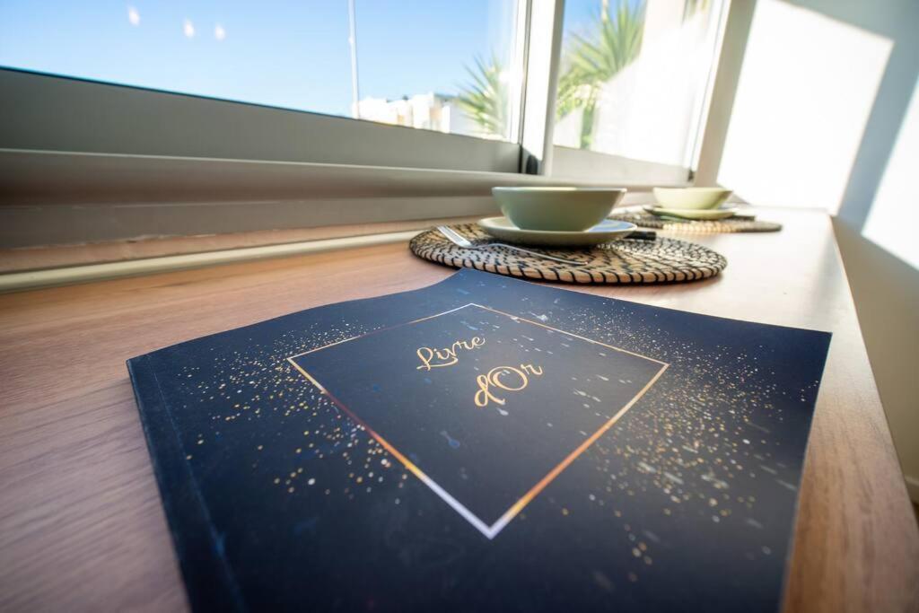 Apartment With Sea View 50m From The