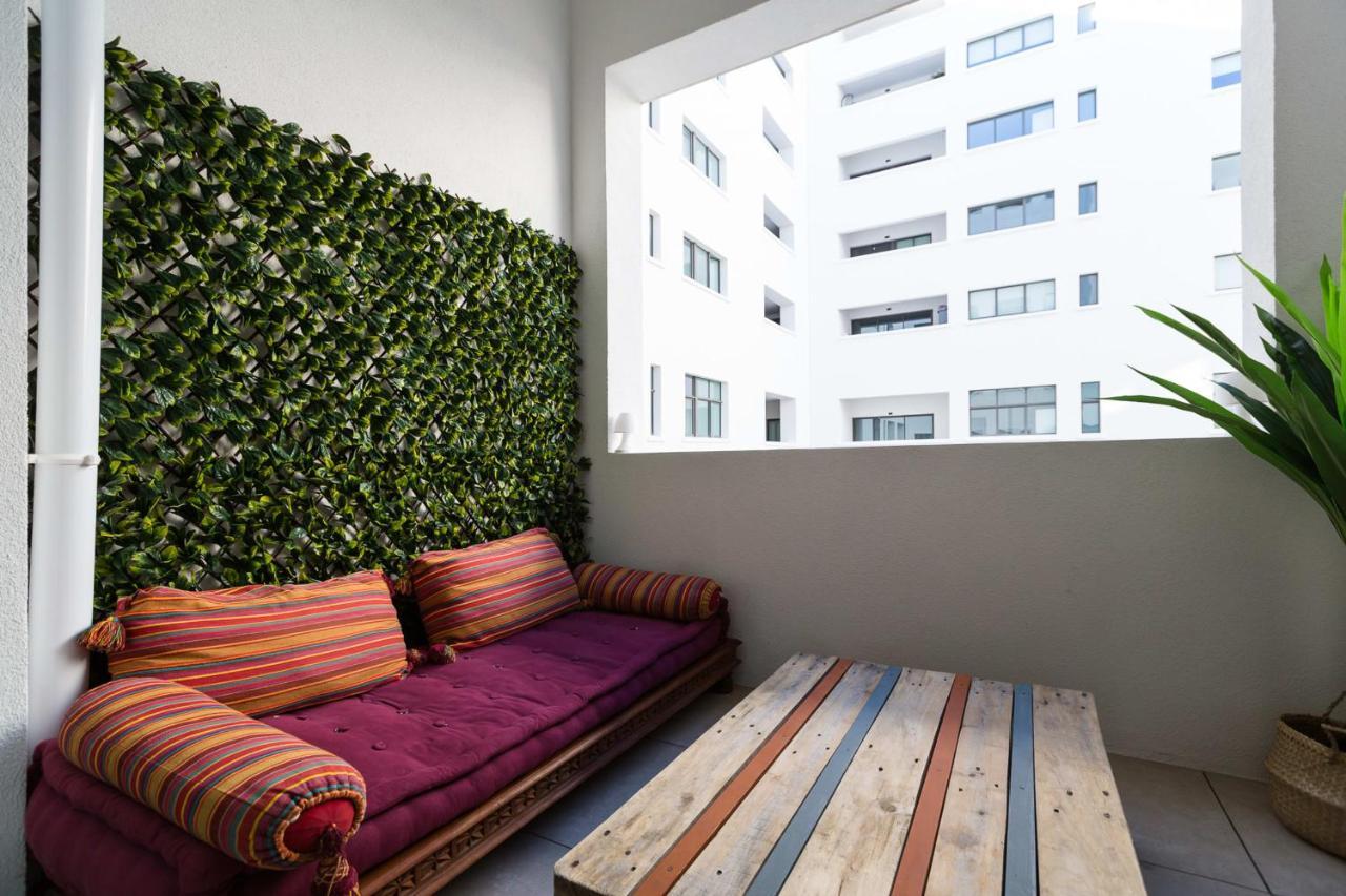 Le Mazenod - Avec Balcon A La Joliette Marseilles