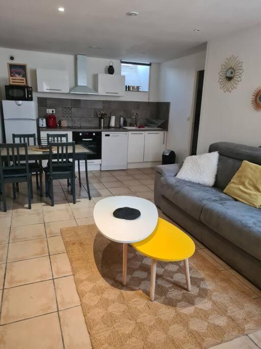 Appartement Climatise + Terrasse Marseille