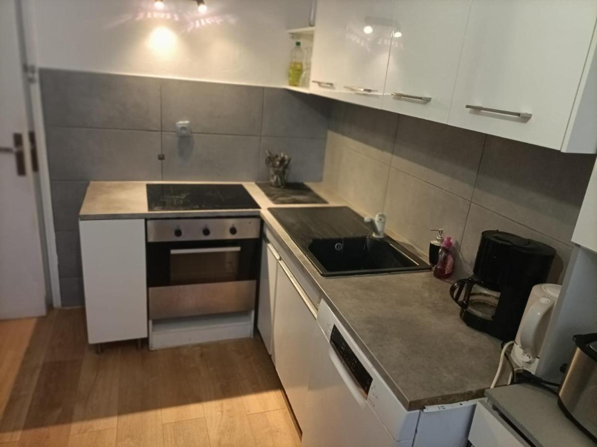 Vue Et Montagne Dans Parc Du Roy D'espagne, Up To 7 People Apartment Marseilles