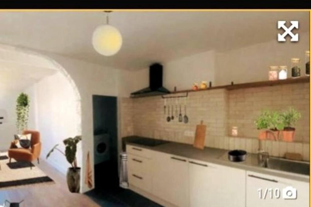 Apartment Coeur De La Ville, Chic Joliette, 02 *