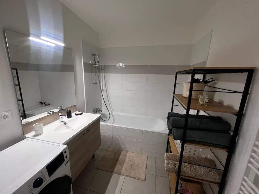 Apartment T3 Cosy, Neuf Et Ensoleille Marseilles