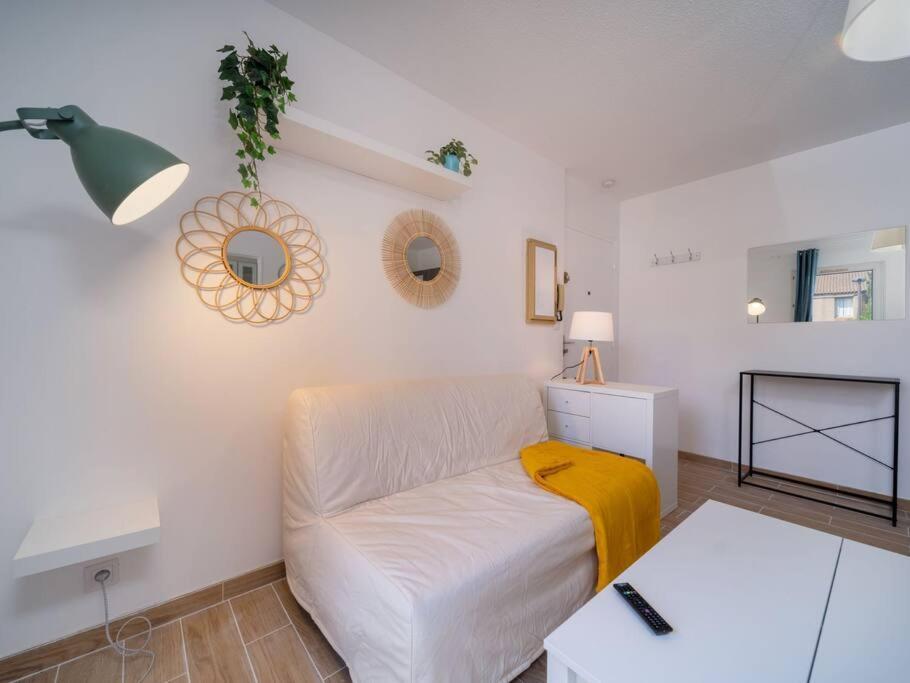 Neuf Equipe Avec Garage Privatif * Marseilles