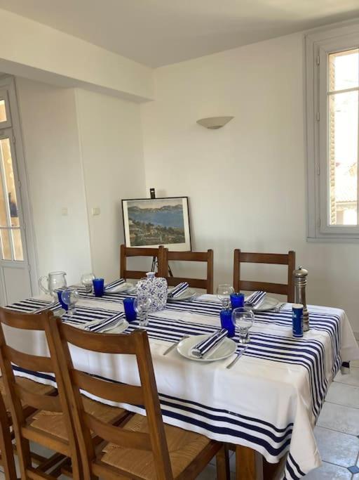 Appartement Splendide Vue Sur Nd De La Garde Et Le Vieux Port Marseille