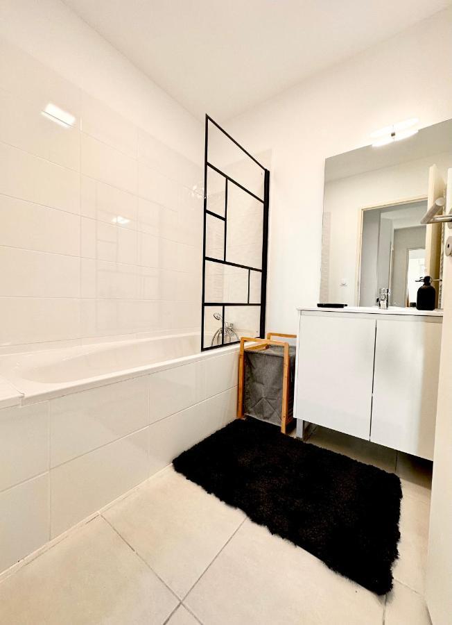 Appartement Duplex - Vue Exceptionnelle - Quartier Euromed-avec Box