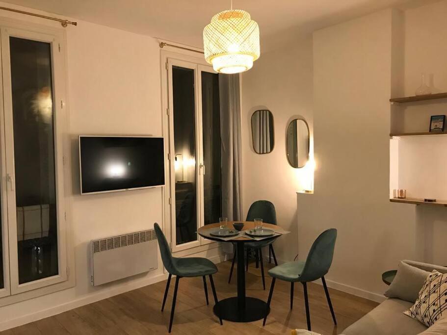 Vieux-port/ 2 Min Du Metro Estrangin Apartment Marseilles