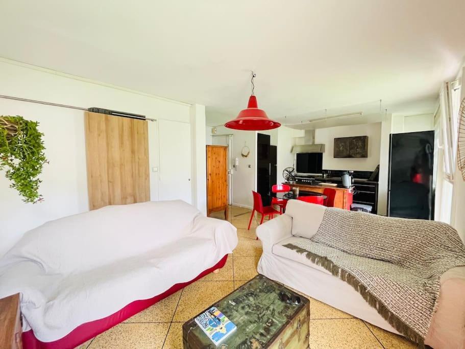 Apartment Superbe T3 Au Pieds De Notre Dame De La Garde