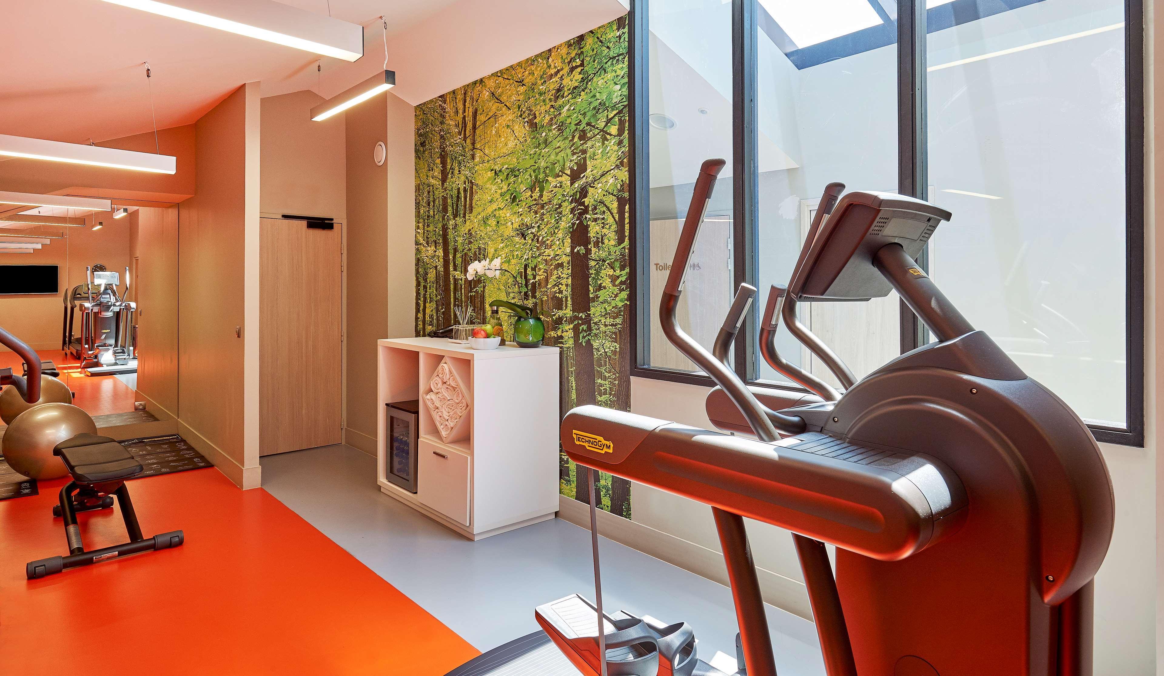 Nh Collection Hotel 4*