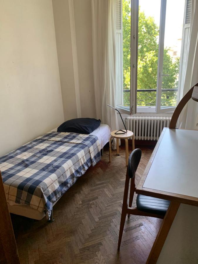 Vieux Port Apartment *