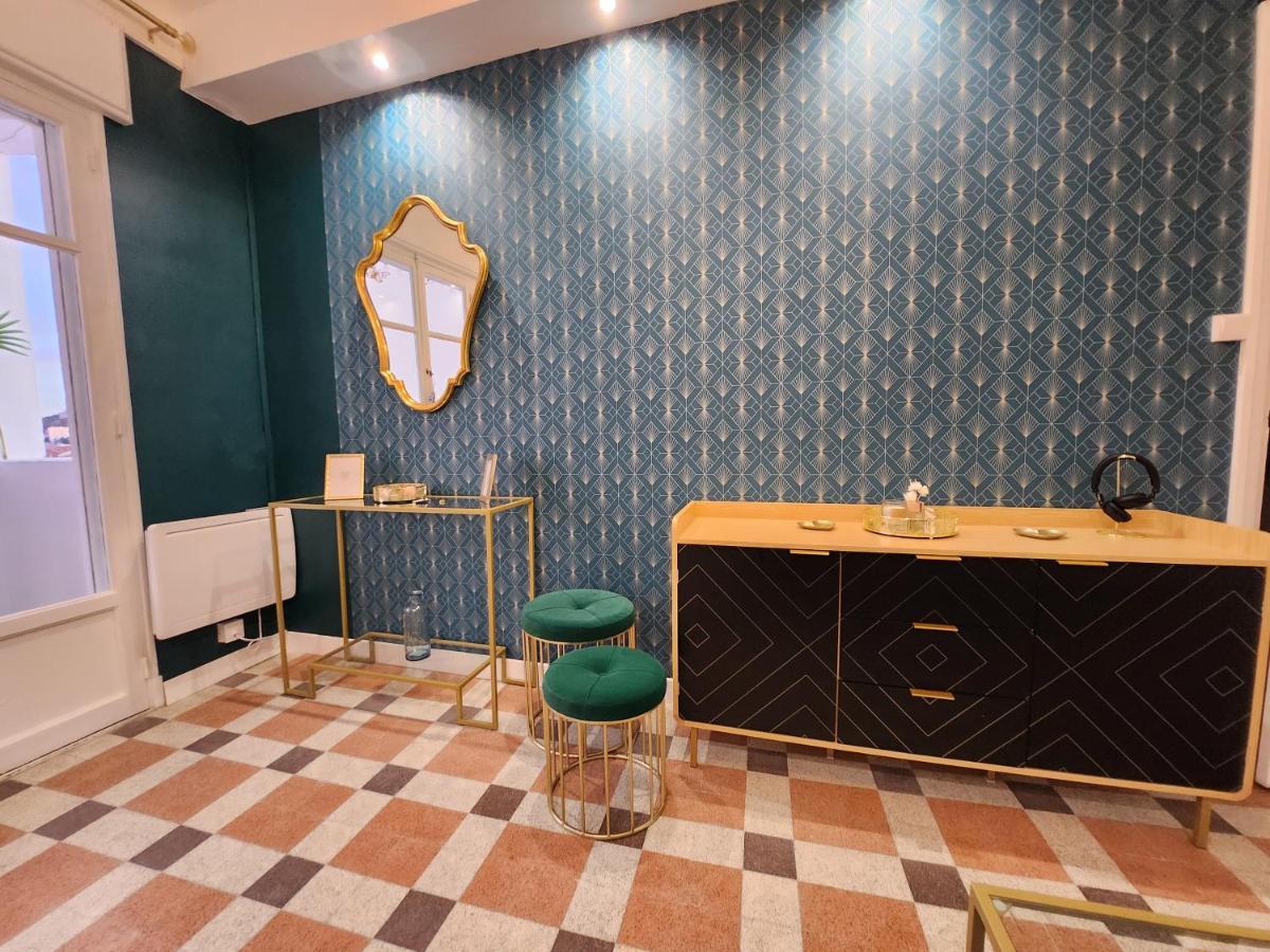Apartment Sublime 2 Pieces Vue Incroyable Et Les Monuments De