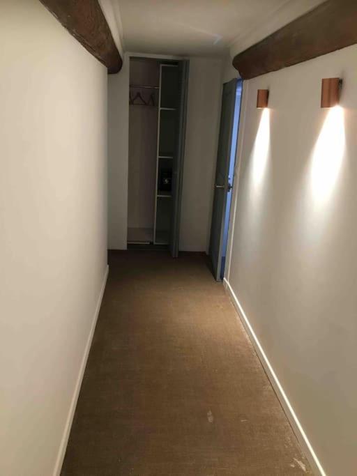Flc -notre-dame 5 Min, Luxurious Loft 4 Rooms, 8 Guests- Appartement
