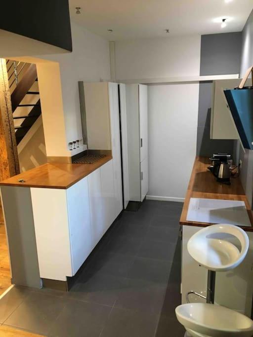 Appartement Flc -notre-dame 5 Min, Luxurious Loft 4 Rooms, 8 Guests- Marseille