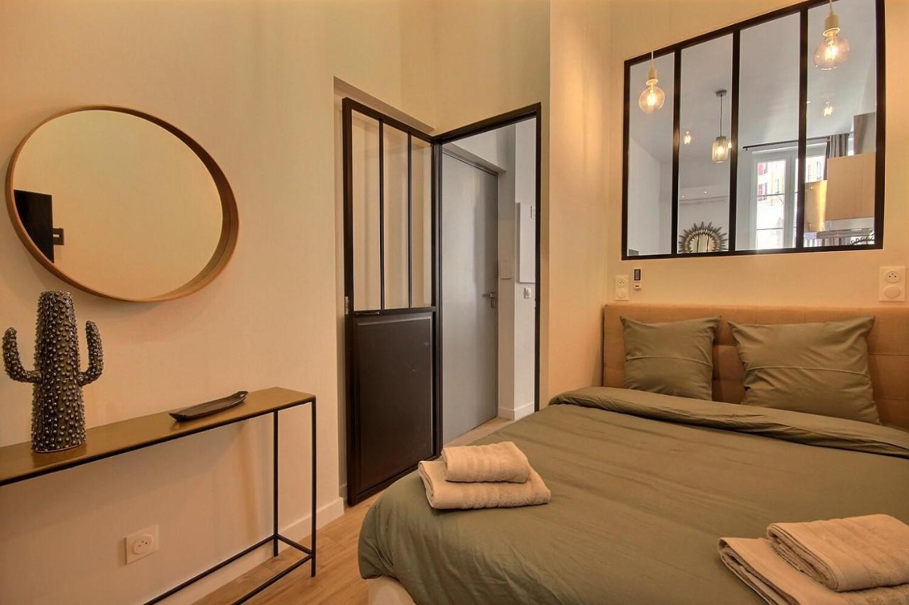 Les Toits Du Vieux-port Aparthotel Marseilles