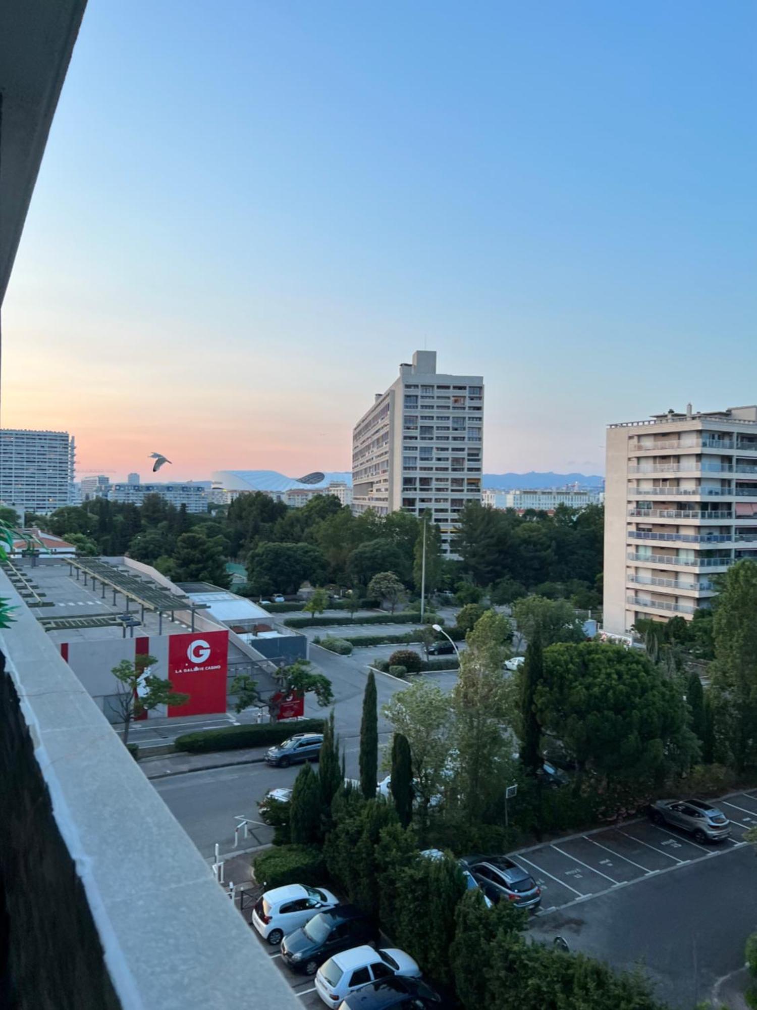130m2 De Standing, 5min Plages Et Stade, Parking Gratuit, 5e Et Dernier Etage Avec Ascenseur, Vue Montagne Apartment Marseilles