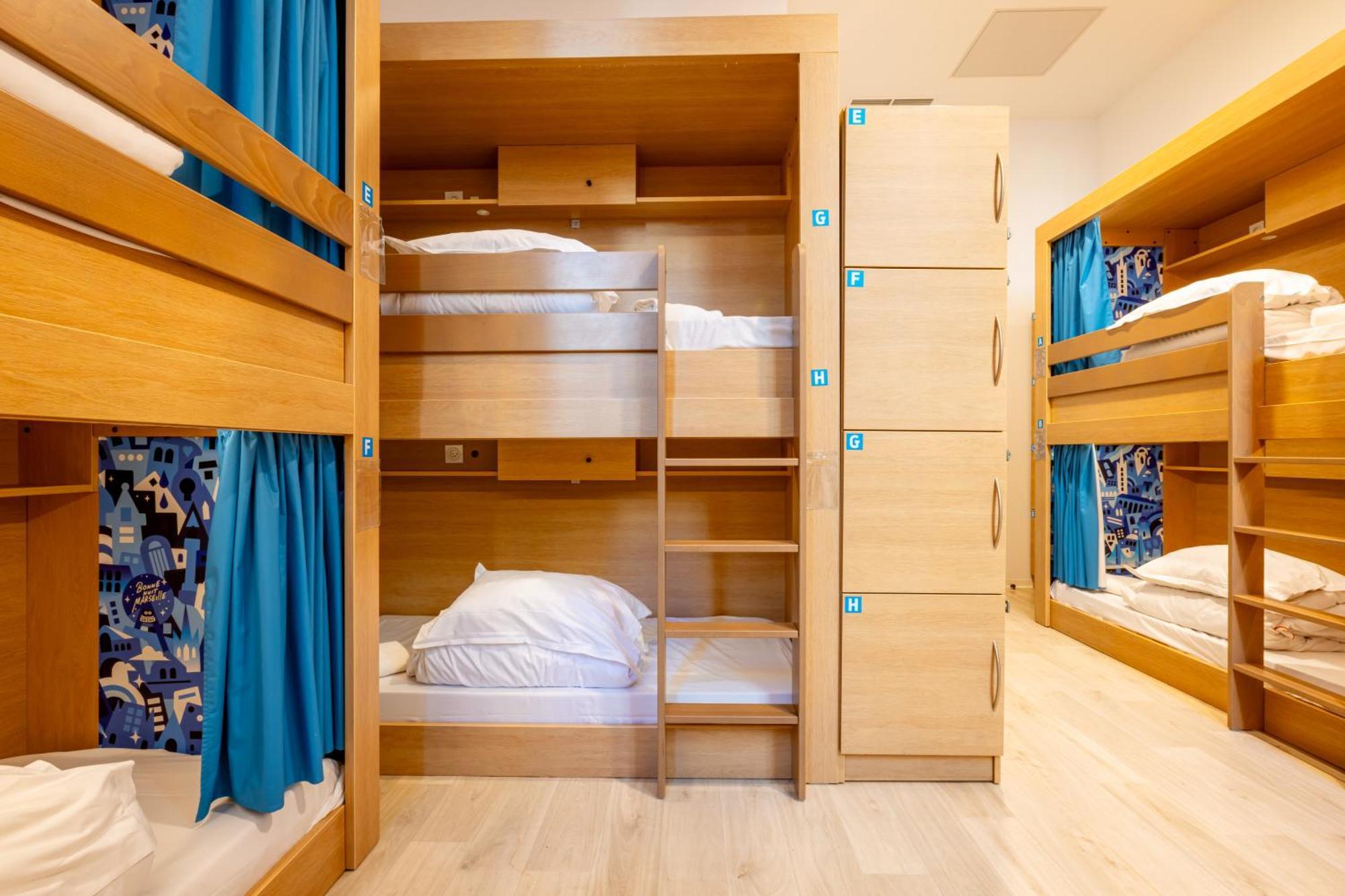 The People - Hostel Marseilles