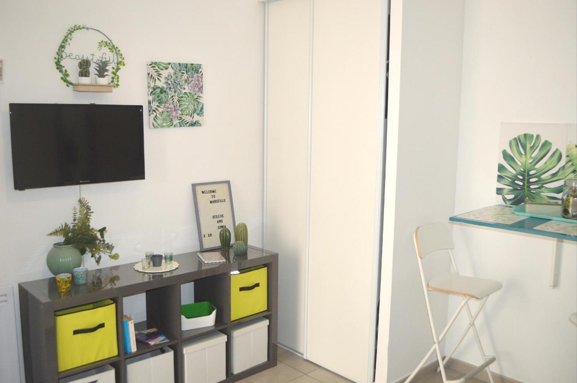Apartment Charles De Gaulle - Vieux Port Marseilles