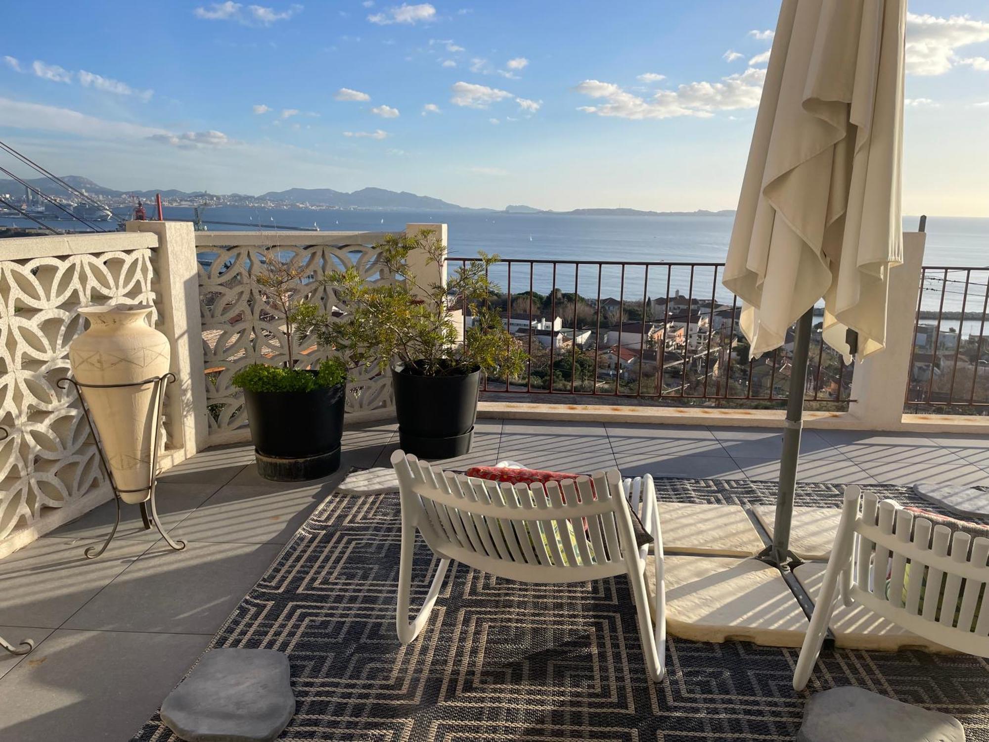 Superbe Terrasse Avec Vue Panoramique Sur La Appartement *