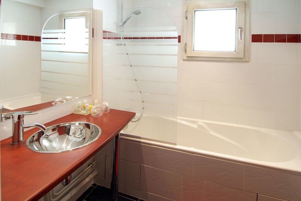 Hotel Kyriad Centre Paradis-prefecture Marseilles