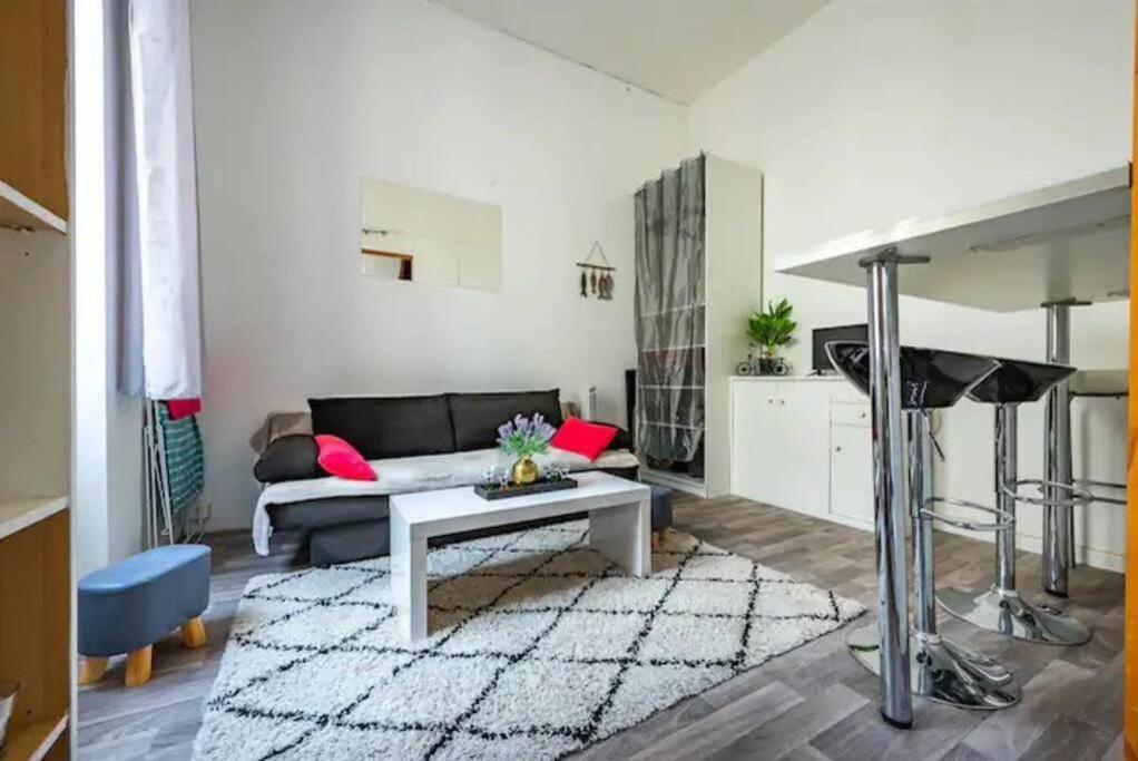 Studio Cosy -au Coeur De La Joliette Apartment