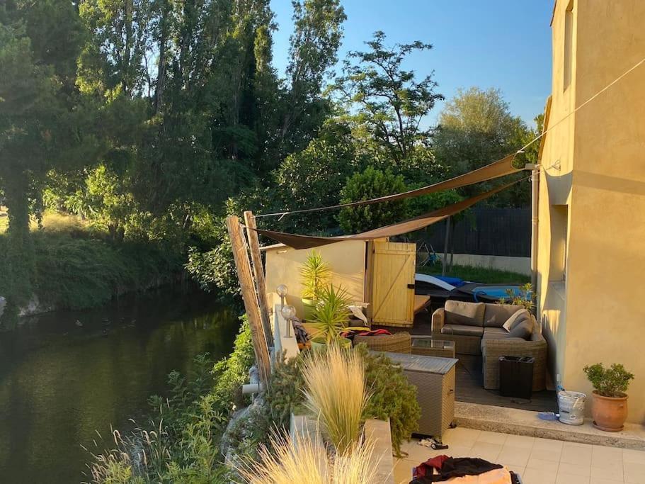 Villa Maison Ancienne Piscine Au Bord De L'eau