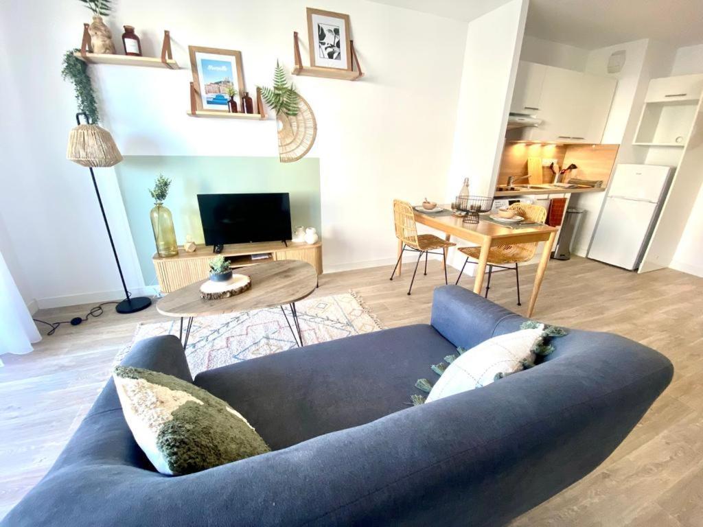Résidence Services Seniors Les Jardins D'arcadie 9 * Marseille