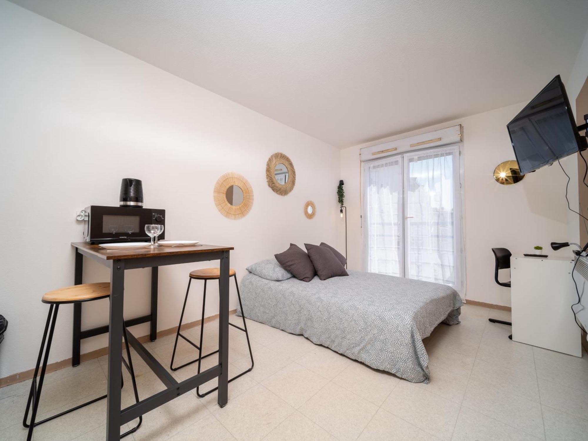 Tout Equipe A 6 Minutes De La Gare St Charles Appartement