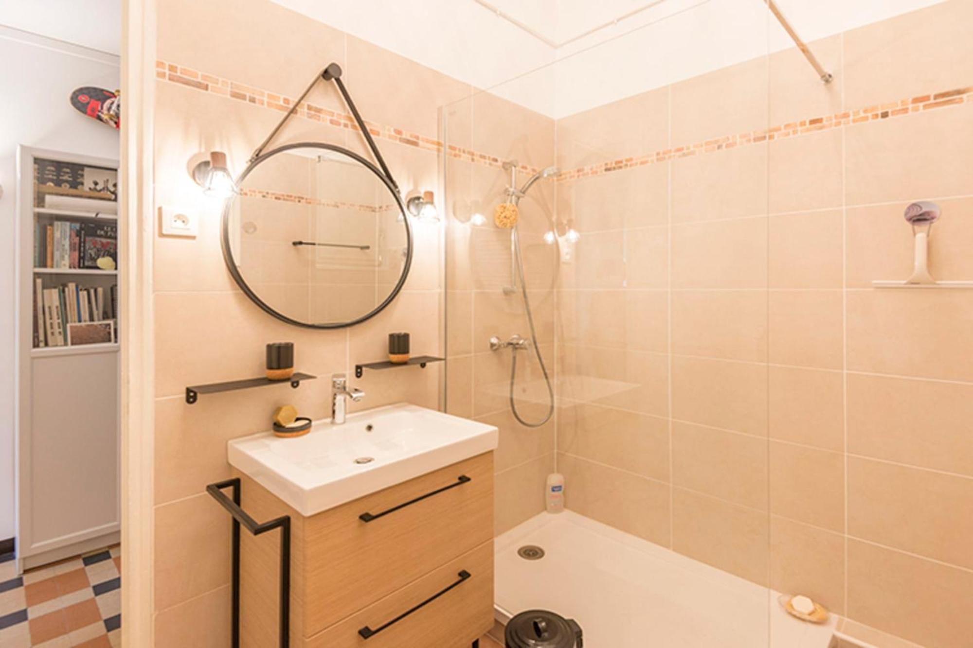 Spacious In The Heart Of Apartment Marseille