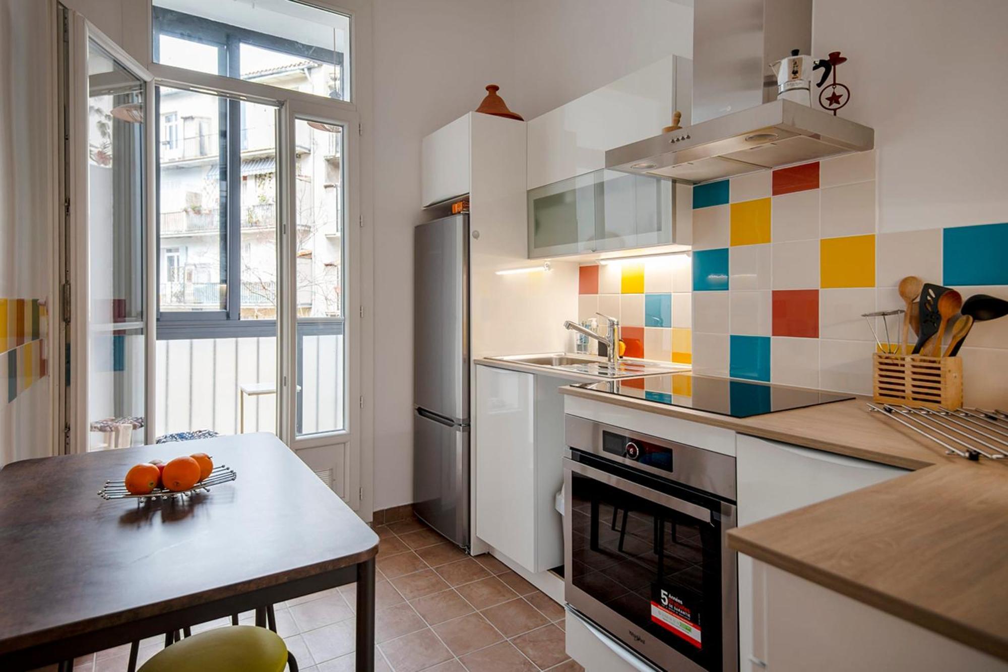Apartment Spacious In The Heart Of *
