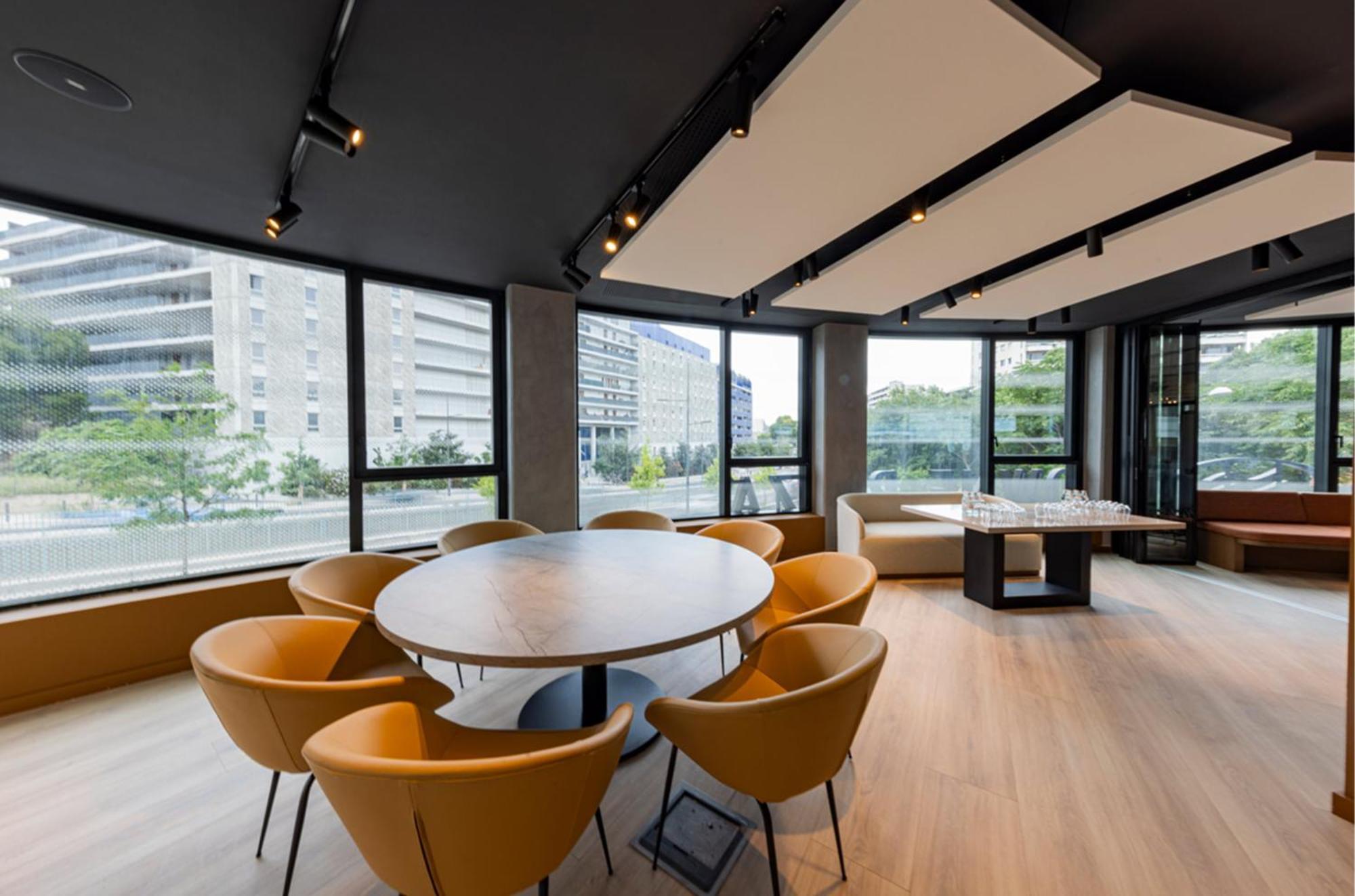 Crowne Plaza - Le Dome 4* Marseilles