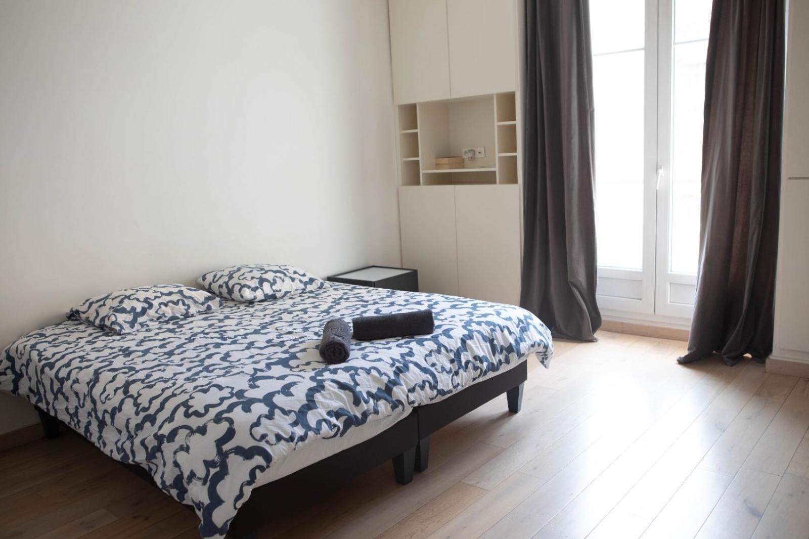 Luminous Golden Quarter Appartement