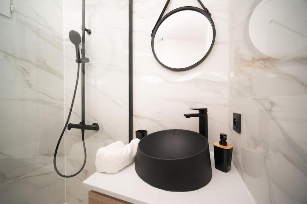 Le Cocon - Neuf Clim Wifi 2 A 4 Personnes Appartement *